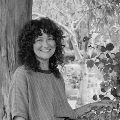 Justine Hansen, Australia